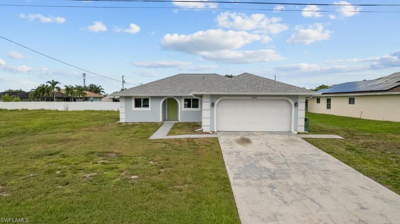 4418 14th AVE photo 1
