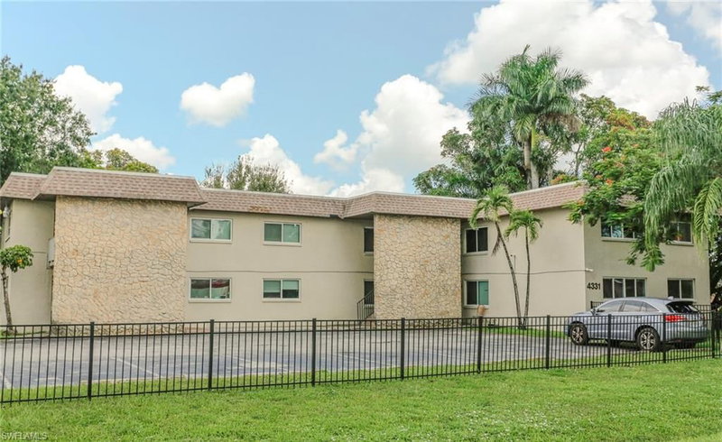 4331 Glenwood photo 1