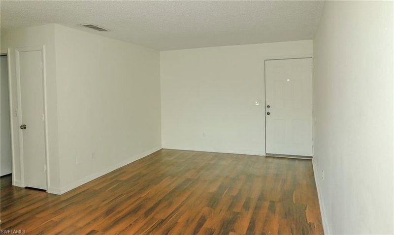 4331 Glenwood photo 5