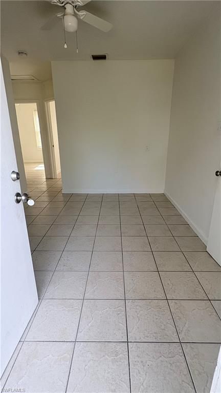 3042 Douglas AVE photo 2