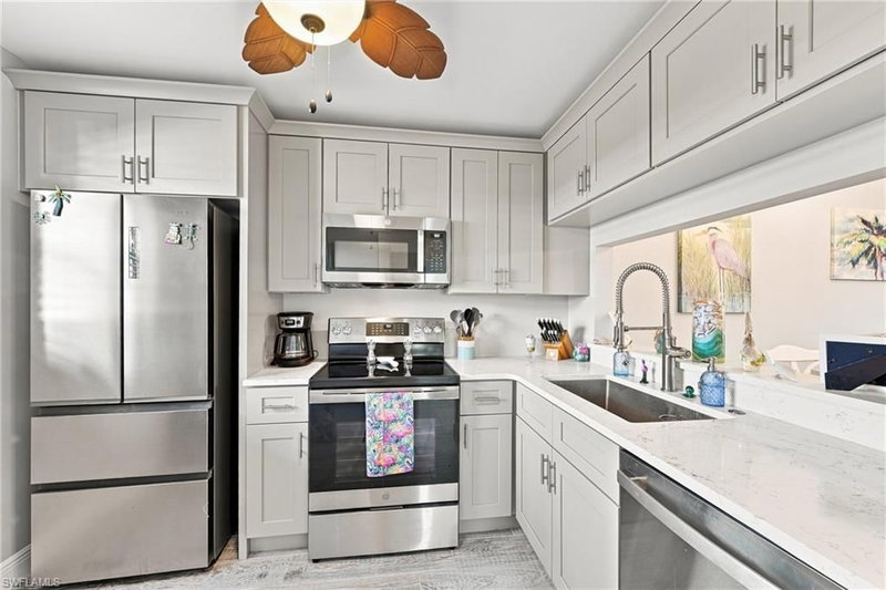 9271 Central Park DR photo 5