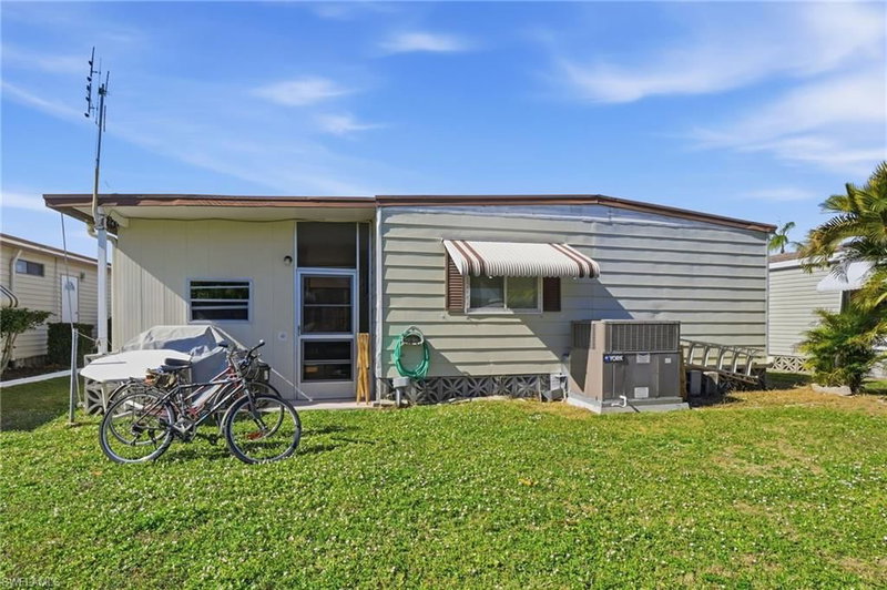 14734 Patrick Henry RD photo 3
