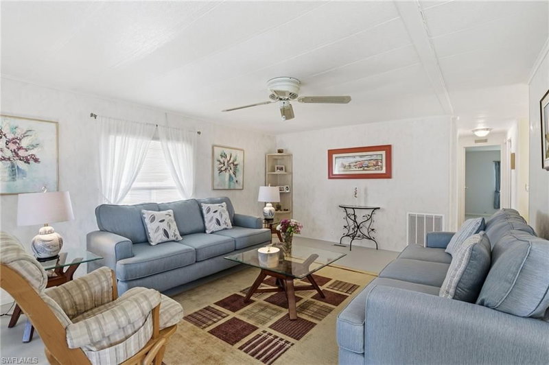 14734 Patrick Henry RD photo 4