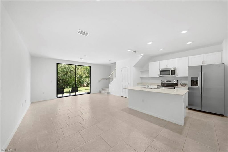 14191 oviedo PL photo 3
