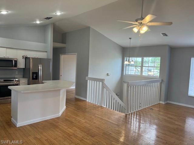 18397 Sunflower RD photo 4