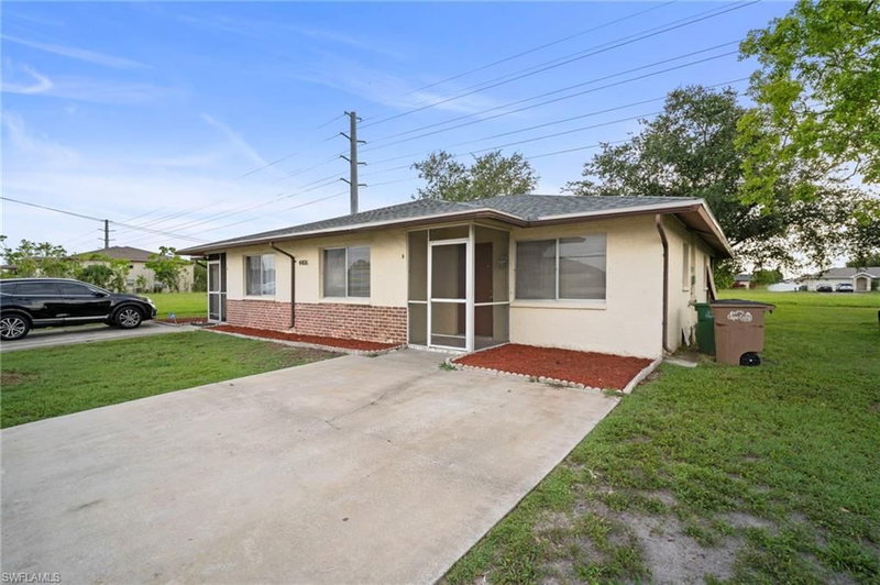 4406 santa barbara BLVD photo 2