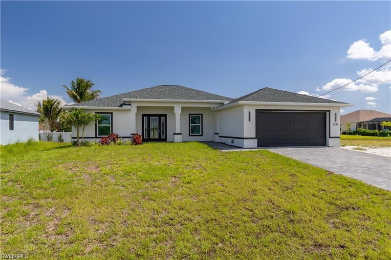 4231 32nd LN photo 2