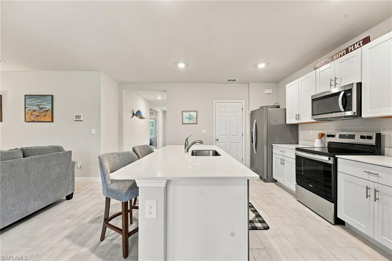 3623 Rollingwater WAY photo 3