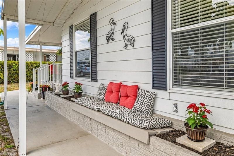 506 Blossom CT photo 4