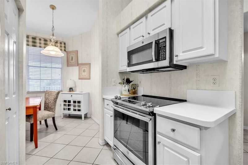 14541 Sherbrook PL photo 3