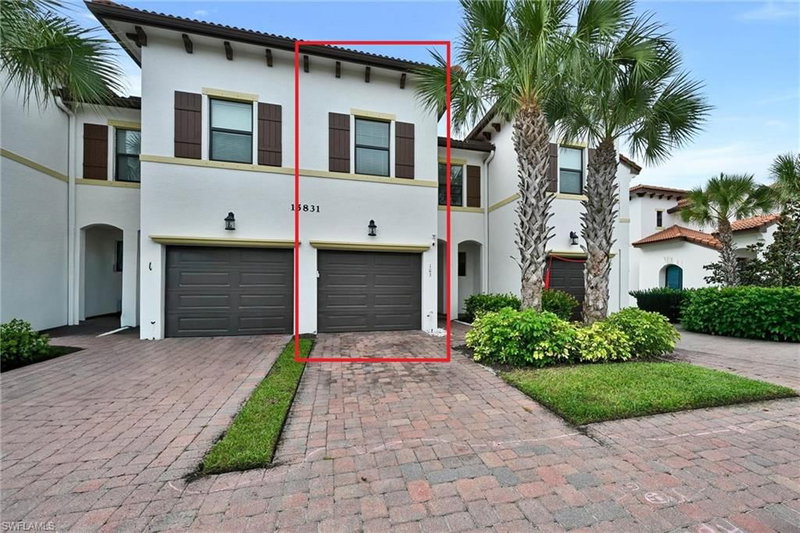 15831 Portofino Springs BLVD photo 2