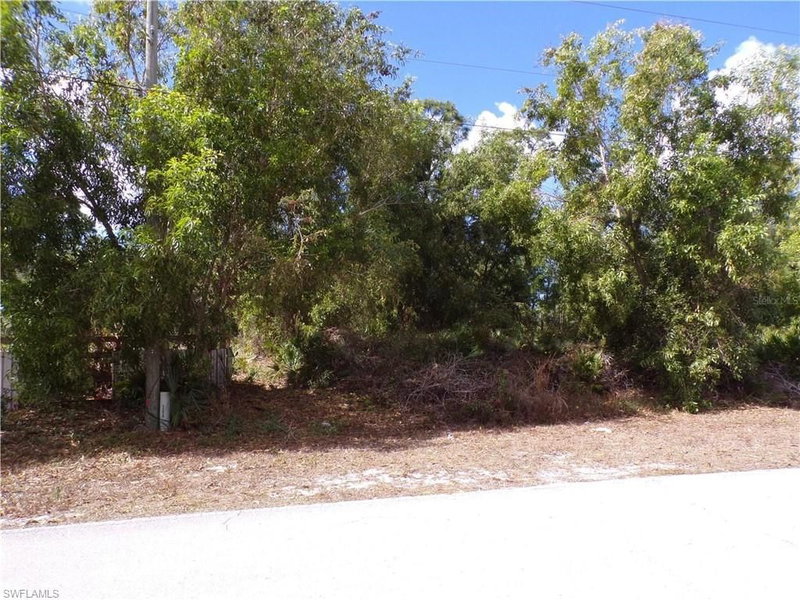 12253 Green Gulf BLVD photo 2