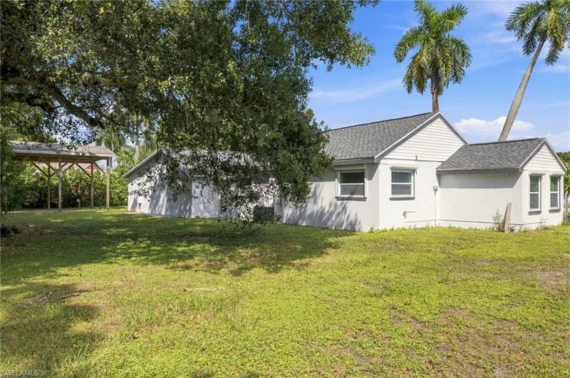 380 New York DR photo 4