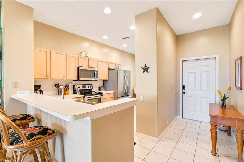 16430 Millstone CIR photo 4