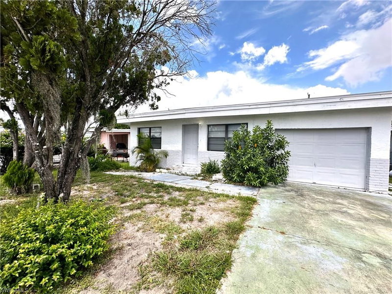 2117 Mitchell CT photo 1