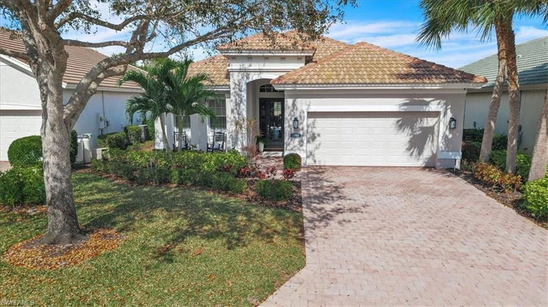 3750 Lakeview Isle CT photo 1