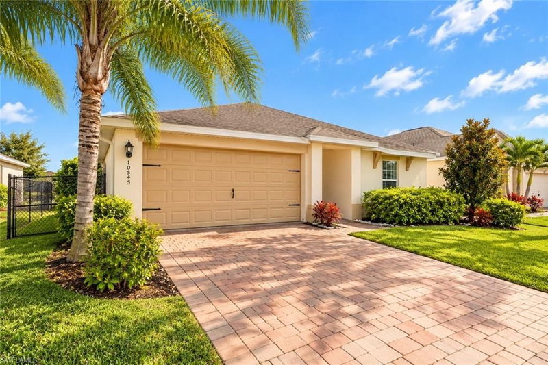 10545 Crossback LN photo 2