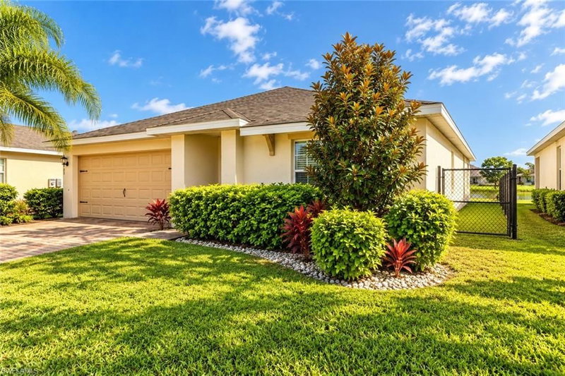10545 Crossback LN photo 3
