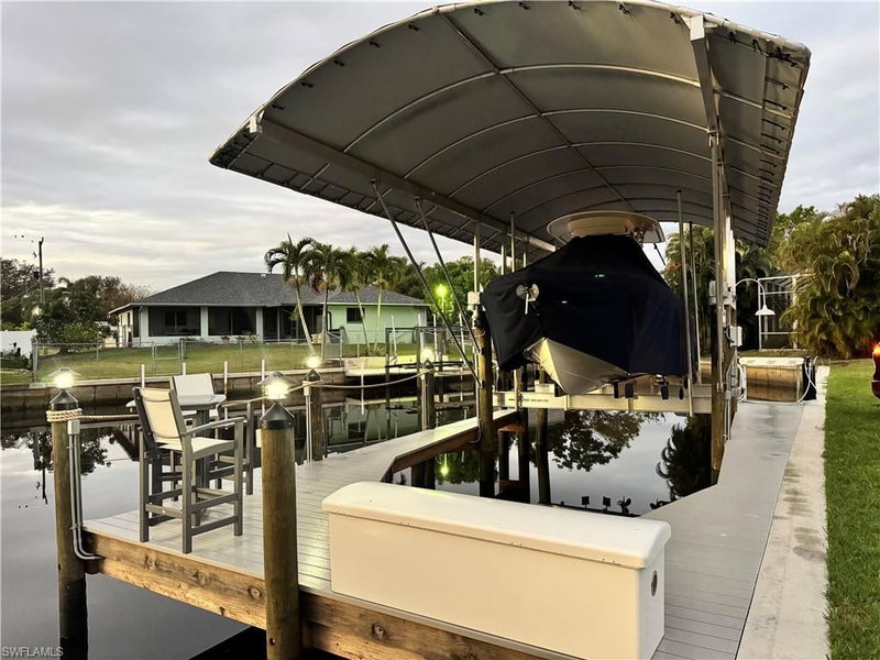 326 SHORE DR photo 3