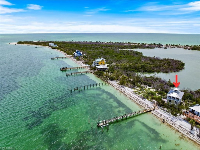 11240 Pejuan Shores photo 1