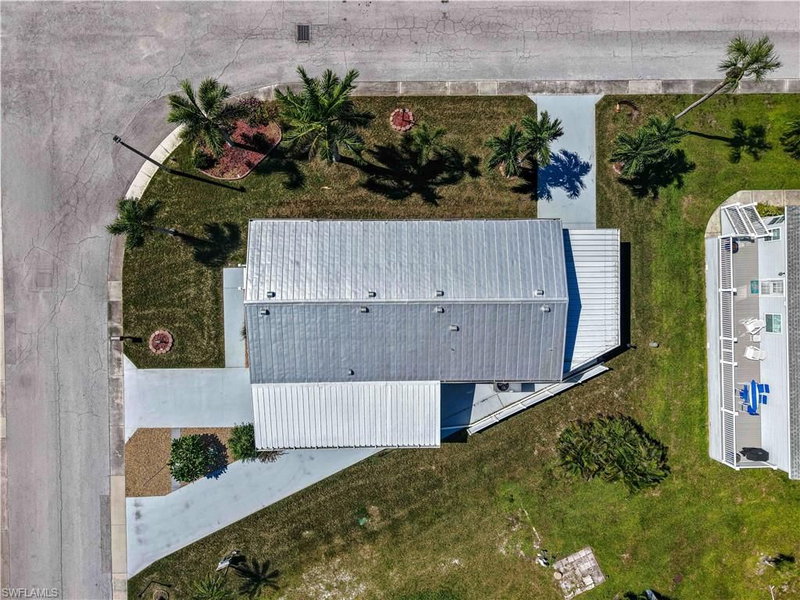 11390 Azalea LN photo 2