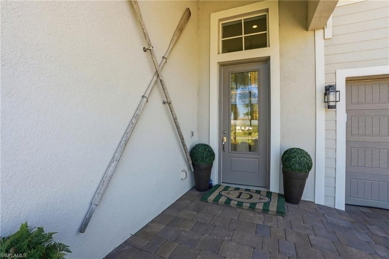 14009 Indigo Blue CT photo 3