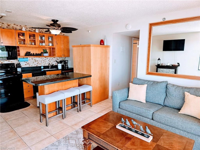 8701 Estero BLVD photo 4