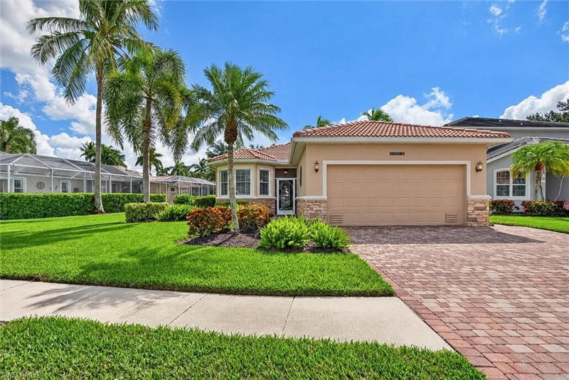 7905 Harmony Lake CT photo 2