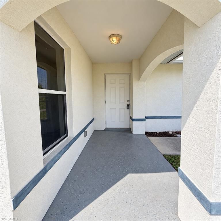 1214 8th PL photo 3