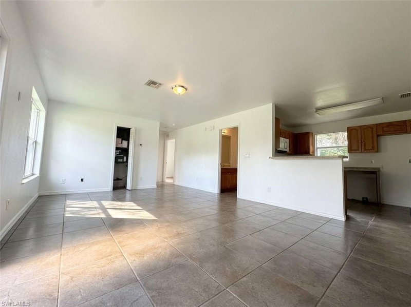 3846 Edgewood AVE photo 2