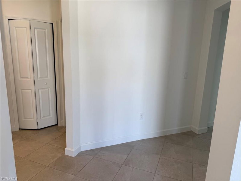 20651 Hazelnut CT photo 2