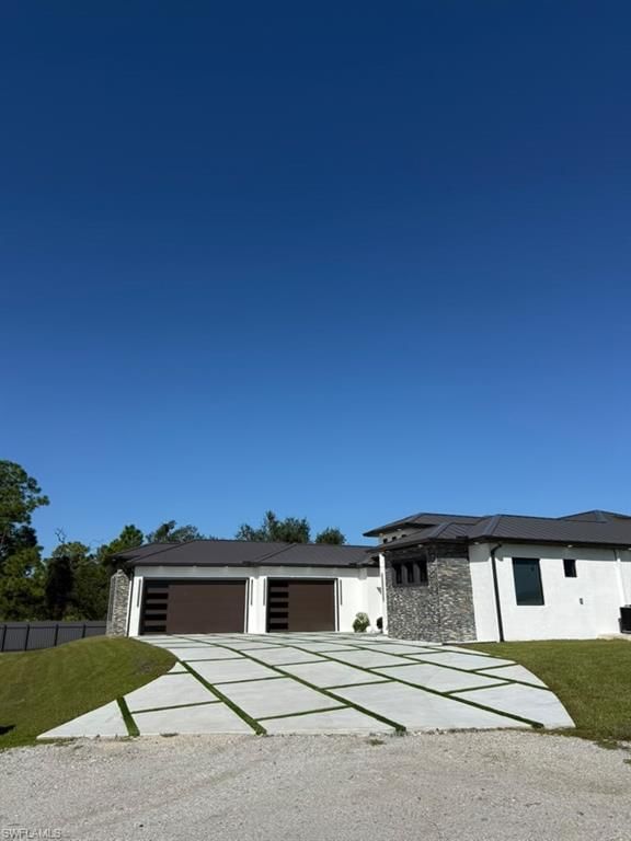7620 23rd PL photo 3