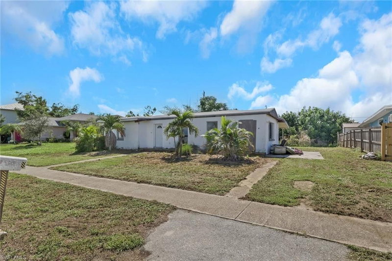 840 Conreid DR NE photo 3