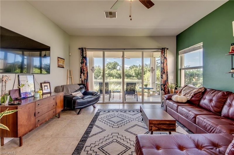 12730 Devonshire Lakes CIR photo 3