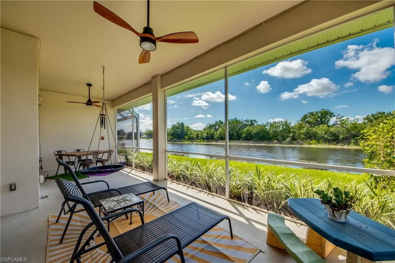 12730 Devonshire Lakes CIR photo 5