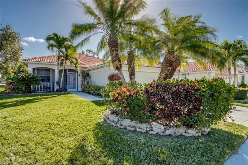 2260 Rio Nuevo DR photo 2