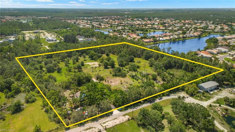 13100 Pinto LN photo 2
