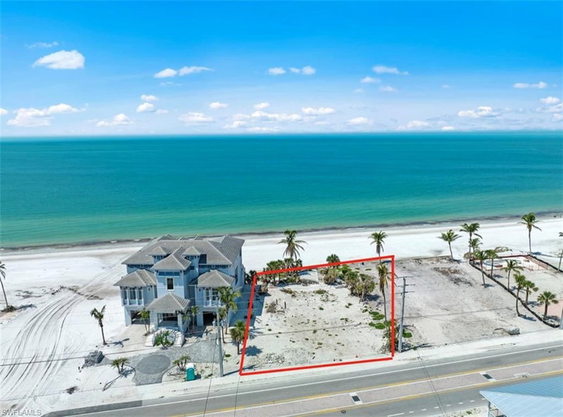 3750 Estero BLVD photo 1