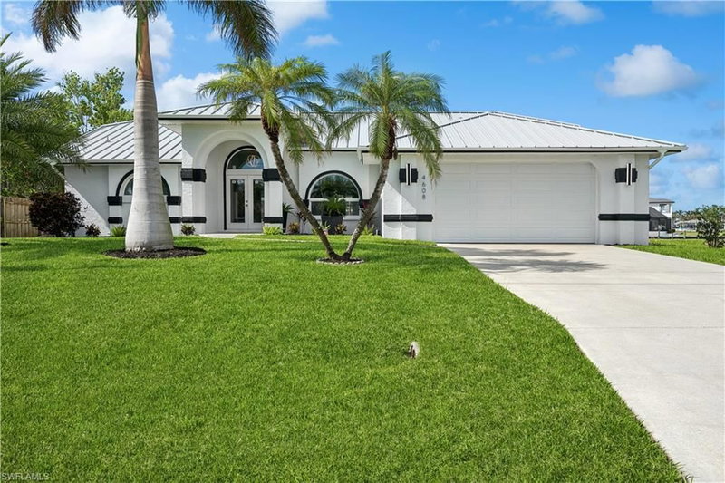 4608 25th CT photo 1