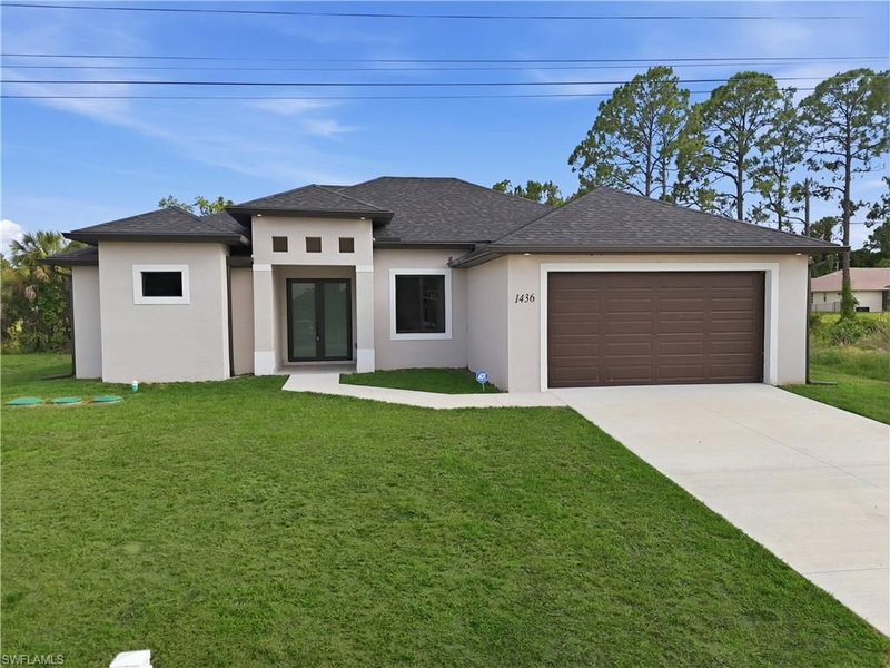 1436 Graham CIR photo 1