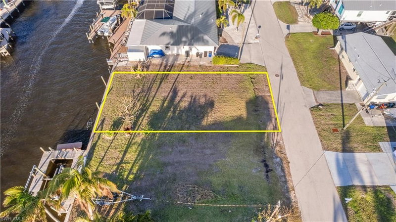 2656 Clyde ST photo 5