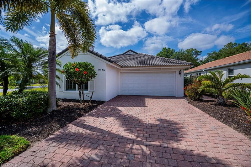 2335 Summersweet DR photo 1