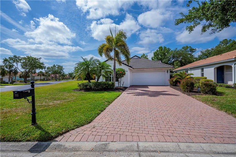 2335 Summersweet DR photo 2
