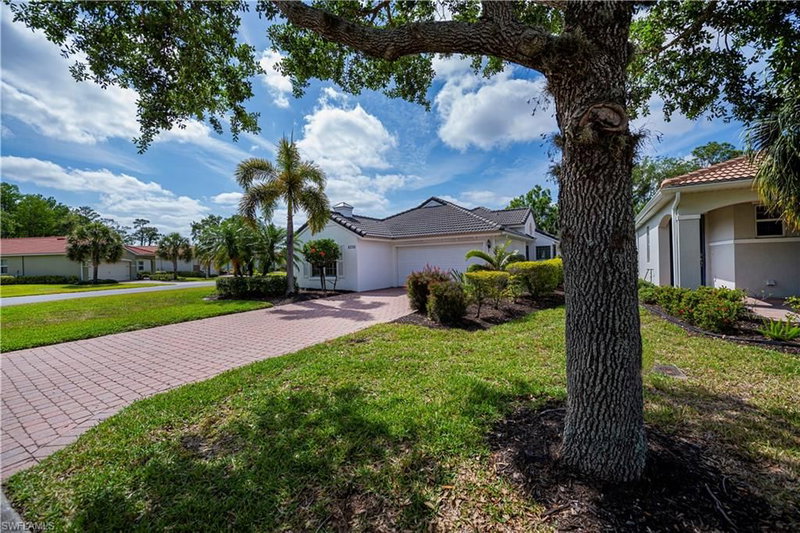 2335 Summersweet DR photo 3