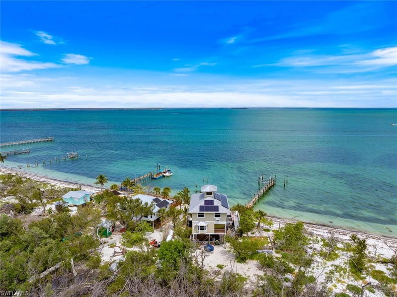 11240 Pejuan Shores photo 3