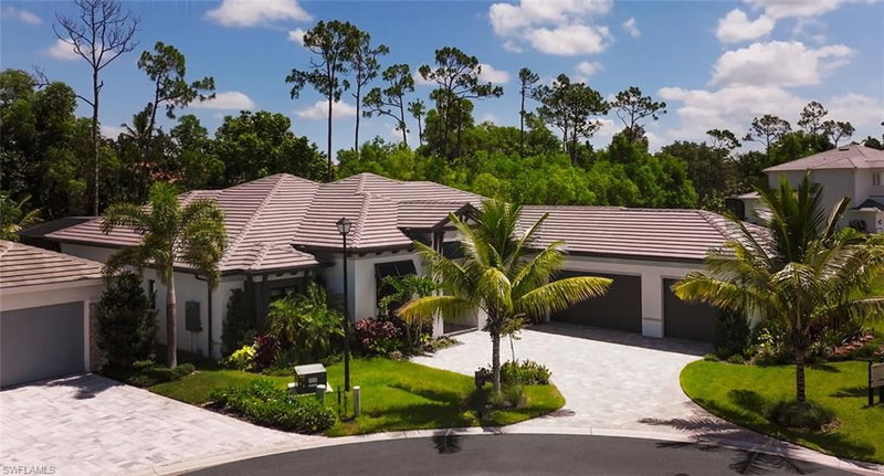 2950 Coco Lakes WAY photo 1