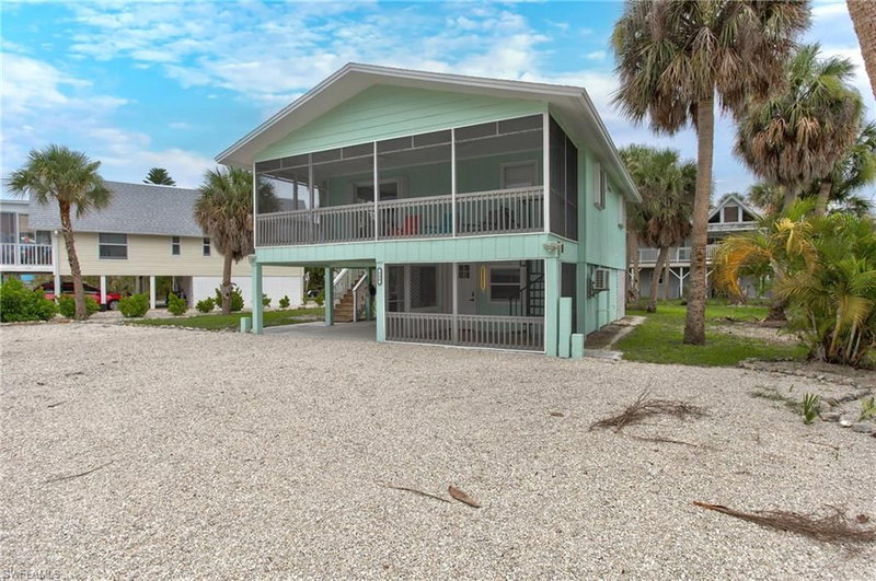 126 Andre Mar DR photo 3