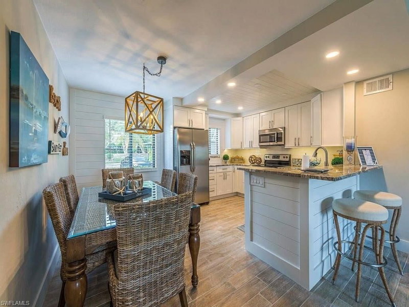 900 Misty Pines CIR photo 2