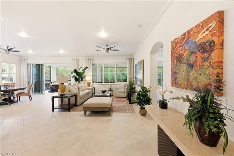 2843 Tiburon BLVD E photo 2