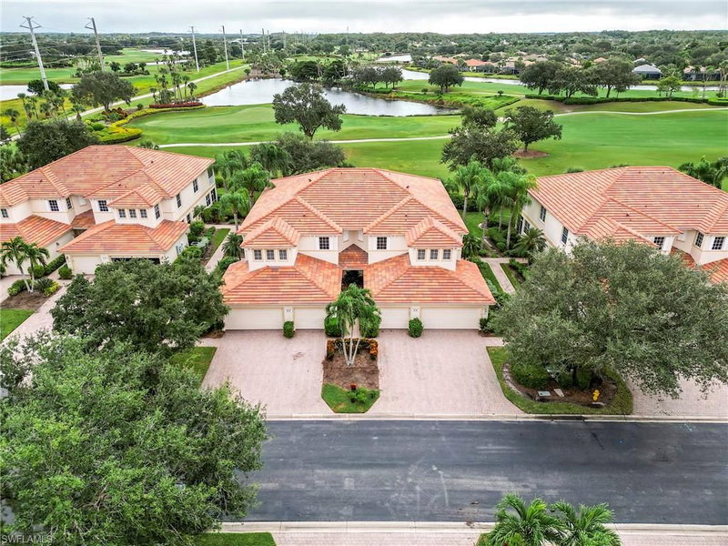 3010 Meandering WAY photo 4